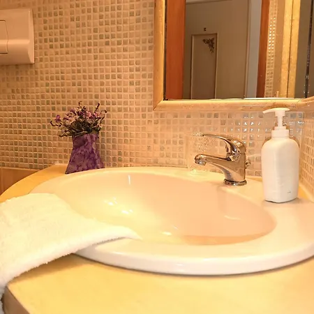 Guest house Domo Janas Olbia