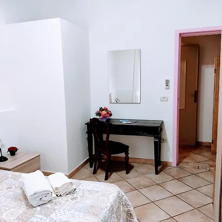 Guest house Domo Janas Olbia