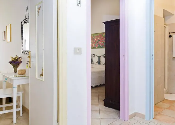 Pensionat Domo Janas Olbia